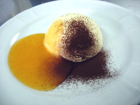 Semifreddo alle Esse di Raveo con salsa di cachi